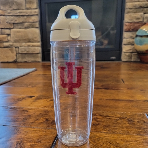 NWT Tervis Water Bottle Indiana Hoosiers 20 oz - Picture 2 of 9